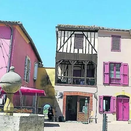Ferme Ariegeoise, Du 펜션 *