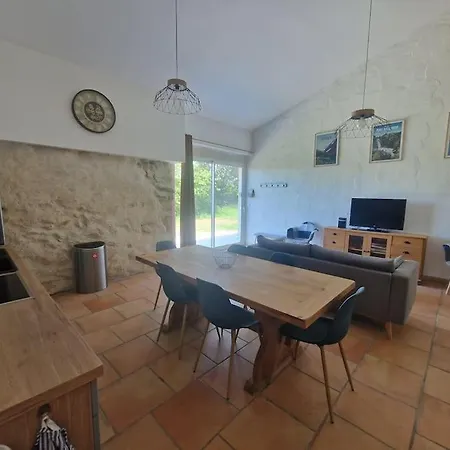 Casa vacanze Ferme Ariegeoise, Du *